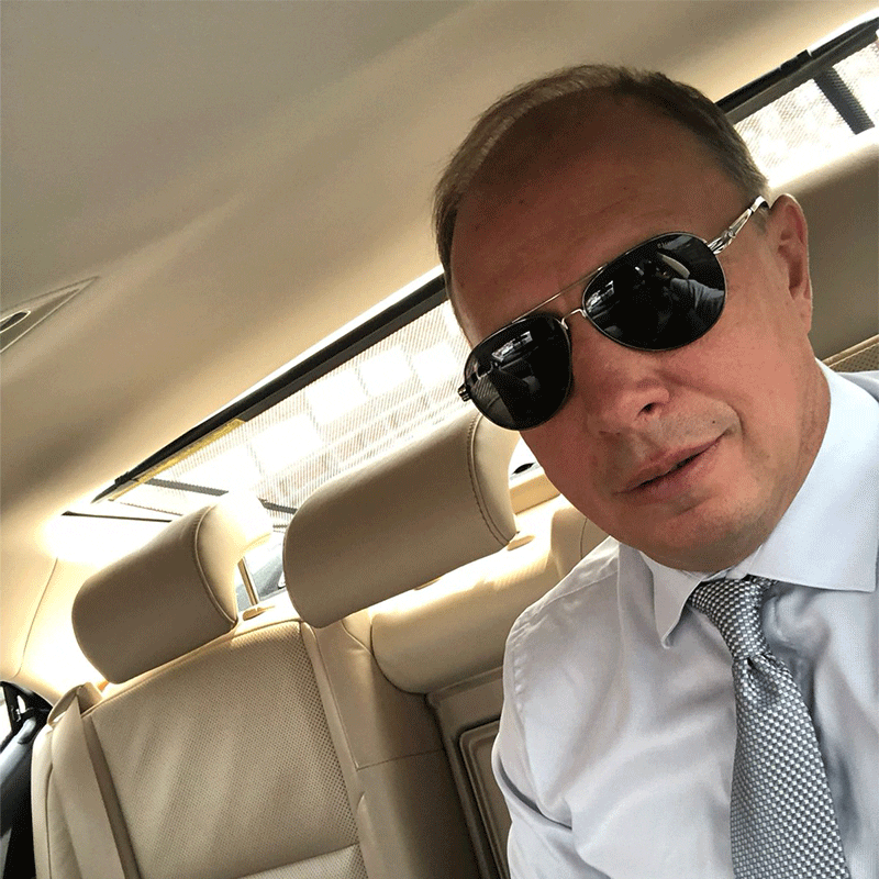 https://www.ikarusmoskva.com/wp-content/uploads/2025/01/sergey.gif